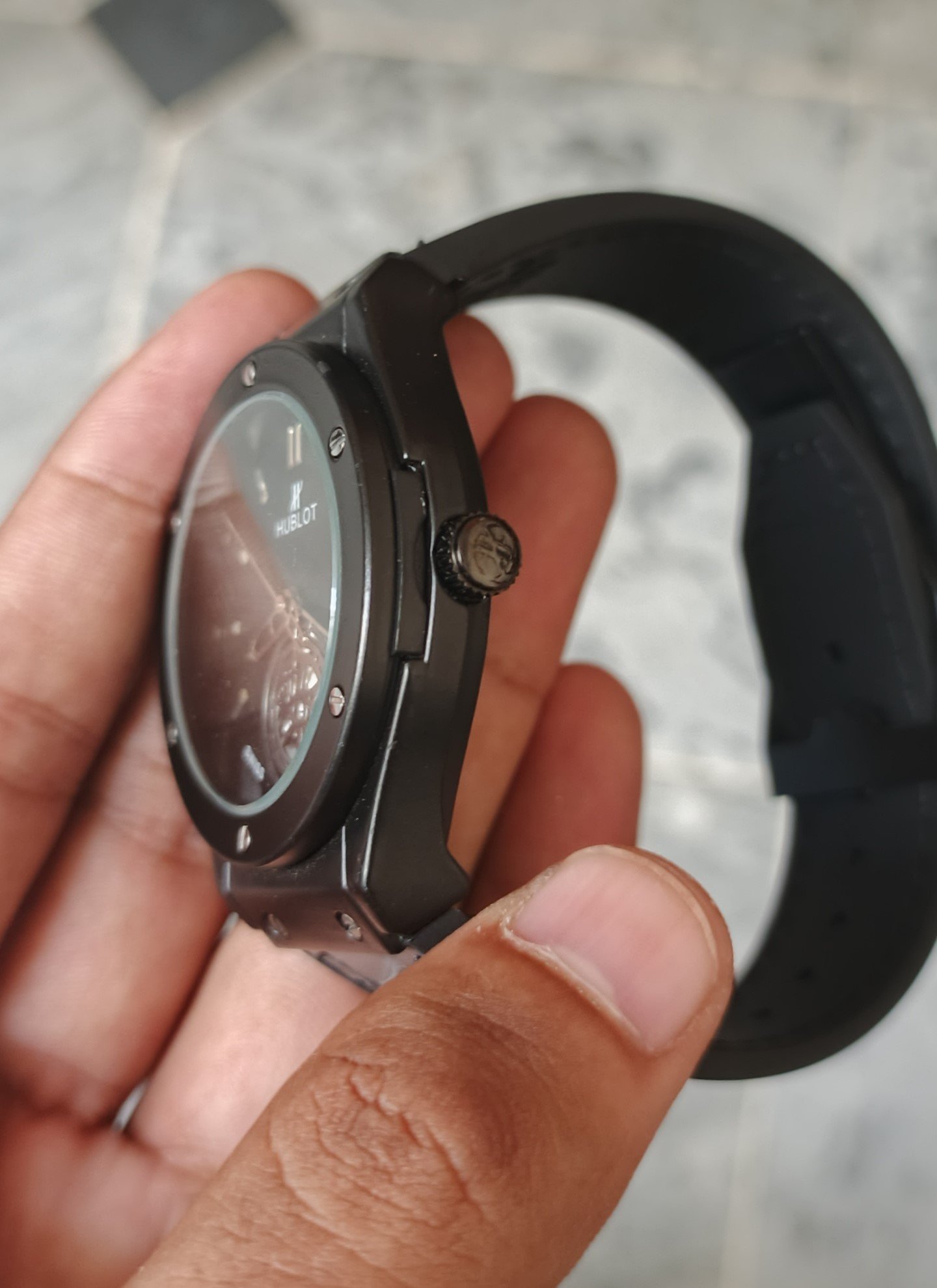 Hublot Geneve Classic Fusion – Master Lock Luxury Timepiece - Image 4